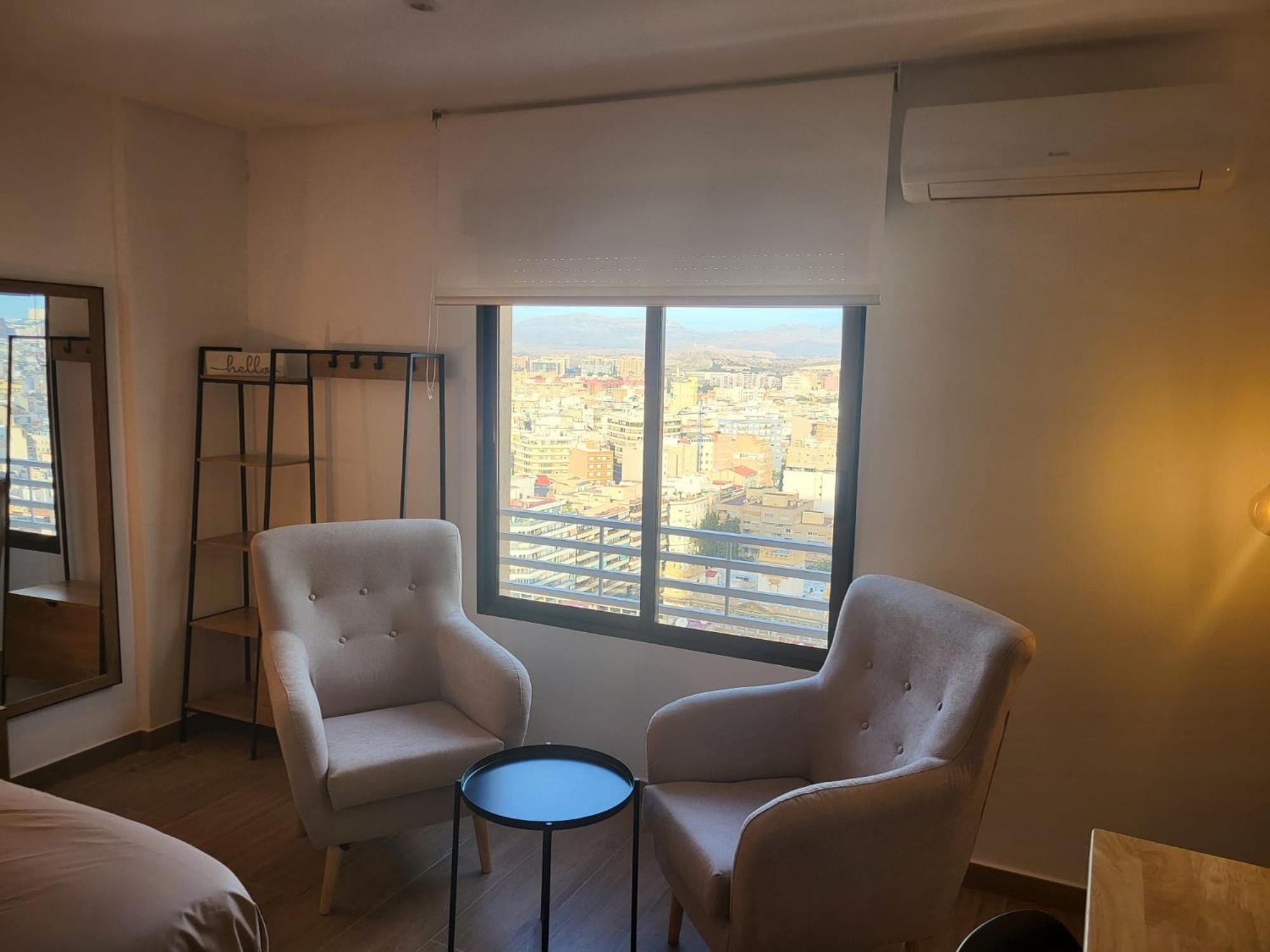 Charming Studio In The Center Of The City Apartamento Pleno Centro De Alicante Eksteriør billede